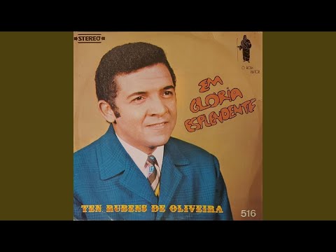 Em Glória Esplendente