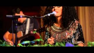 Sophie Delila - Stars To Burn (Live & Acoustic at Cafe Carmen)