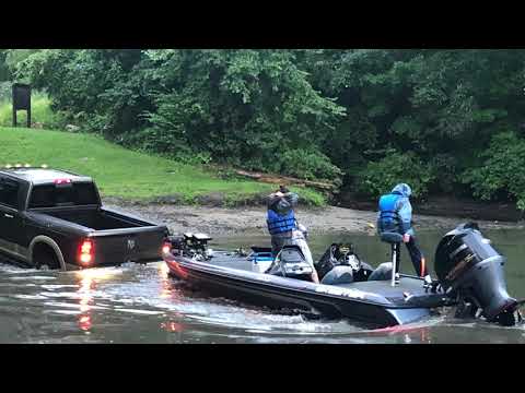 image-Can you boat on Candlewood Lake?