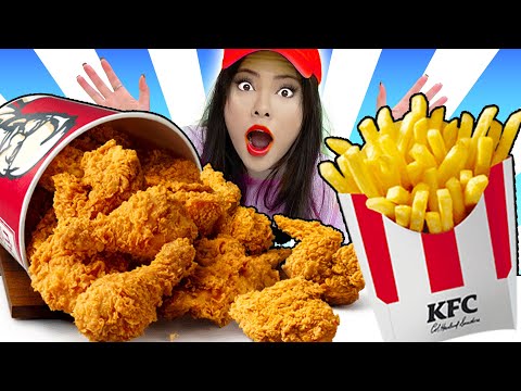 LILY BUILDS HER OWN KFC AT HOME TO MAKE THE WORLD’S LARGEST FOOD BY SWEEDEE