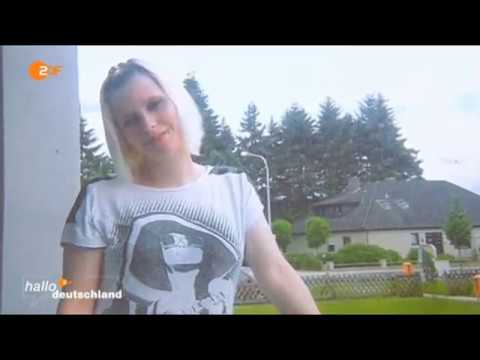 Tragischer Unfall: Fahrzeug stürzte in die Weser (Nienburg) - Eine Frau starb [25.08.2012]