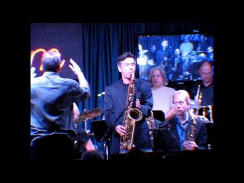 Ed Palermo Big Band featuring Ben Kono (NYC 2011)
