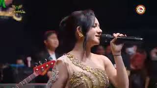 Download lagu SESAL - LALA WIDI feat MARDATILA GROUP mp3