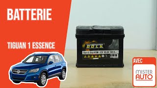 Youtube thumbnail of video "Changer la Batterie Tiguan 1 1.4 TSI  🔋"