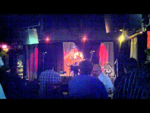 Eric Strickland- Showcase at 3rd and Lindsay in Nashville Tn.