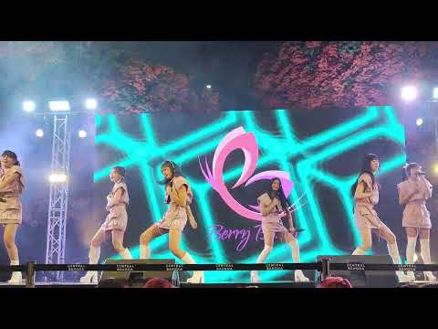Berry Berry : On My Mind @ T-Wave Music - Central Bangna【4K 60FPS】