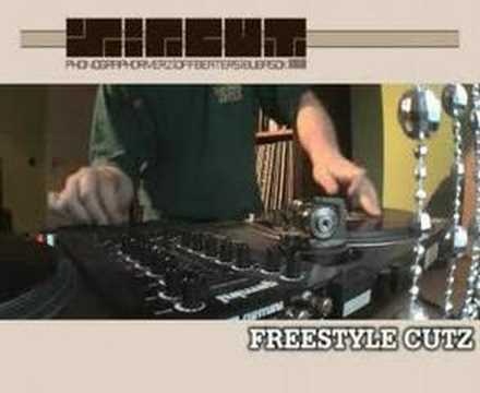SIRCUT scratchpractice [2004] - freestyle scratching 02