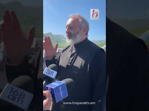 Աչքերի մեջ նայելու պատմություն ունենք մենք