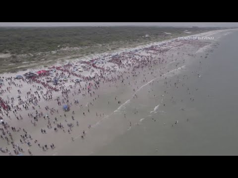 Nearly 2,000 people baptized at Jacksonville's Hanna Park