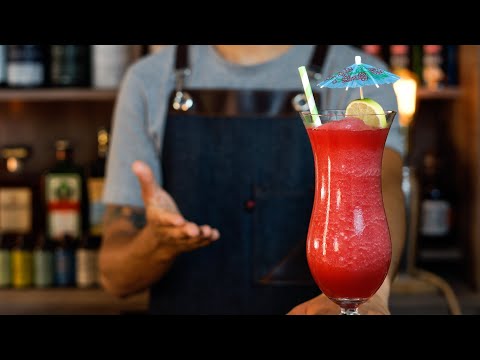 "DAIQUIRI CON PULPA DE FRUTILLA" Recuerda siempre beber en forma responsable. #daiquiri #nicolassaya