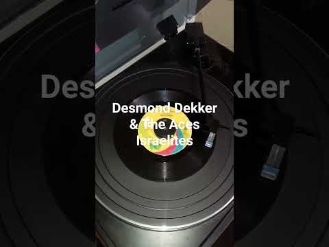 Desmond Dekker & The Aces - Israelites (1969)