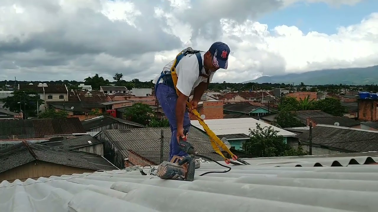 NR 35 como usar cinto de segurança corretamente