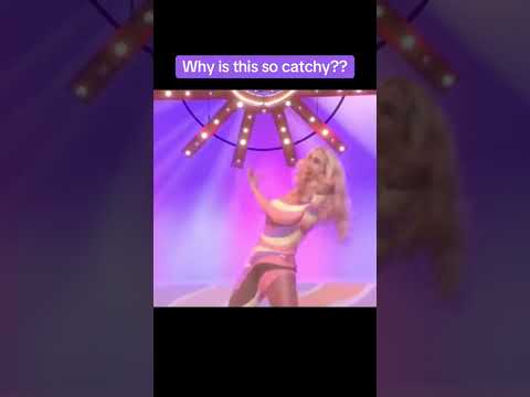 Kirsten Wiig as Tipi Tornade on SNL is a bop “Je Danse!”