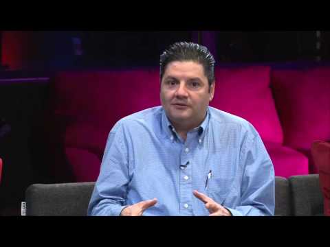 El Pique De Falú 12-24-15 (02) - Entrevista a Angel Matos