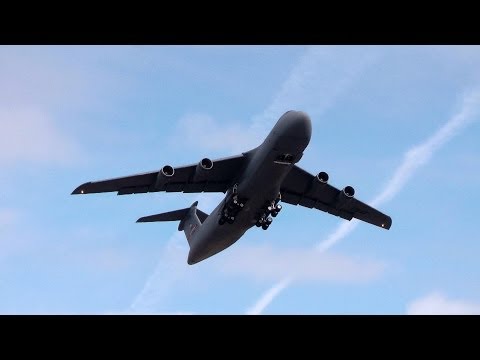 USAF Lockheed C5 Galaxy touch and go landings, Greensboro NC 2/1/2014