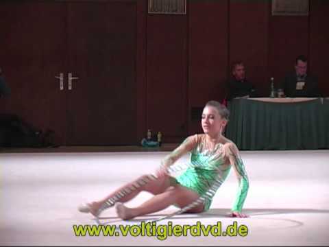ÖSM Feldkirch 2010 - Junior Reifen - 04 Vanessa LILESCU