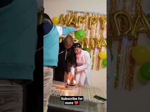 Birthday celebration with family 🥳🎁 / #shorts #youtubeshorts #aarzoogarg #birthdaycelebration.