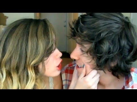 Taylor Swift - I Knew You Were Trouble - Music Video Parody (With Lyrics) Haylor