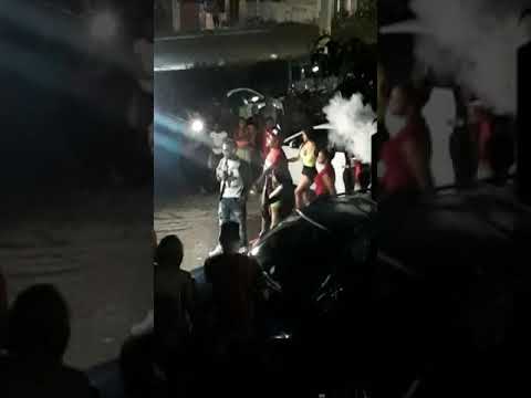 Pakitin rompiendo mamey city