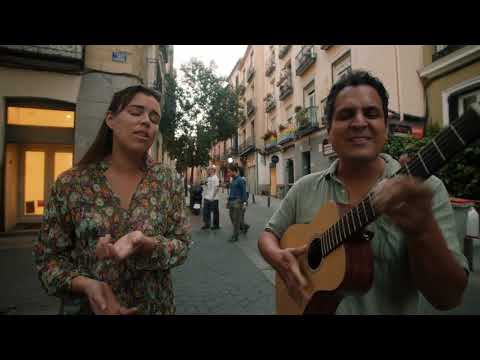 Agüita del Equilibrio - Alejandro y Maria Laura (sesión microclips en Madrid)