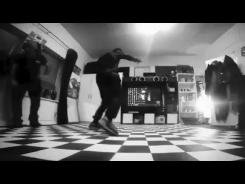 Living room Session - B-Boy Tuff Kid 2015