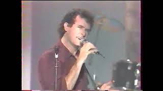 Johnny Clegg &amp; Savuka &quot;Dela&quot; (Champs Elysée, French TV, 1989)