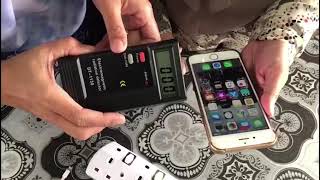 Download lagu Radiasi phone semasa charge membahayakan kesihatan !! Sebarkan .. mp3