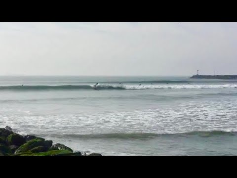 Optagelser af surfing ved San Gabriel Rivermouth