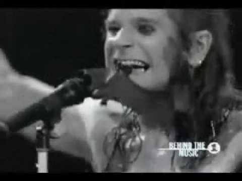 Ozzy Osbourne Bites Bats Head Off!