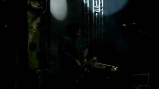 COMO OLVIDAR-GRUPO BRYNDIS