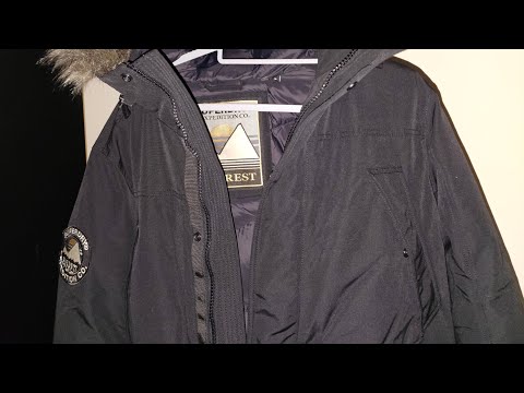 Superdry Everest Faux Fur Parka Jacket. Jet Black #jacket #parkajacket #winterjackets