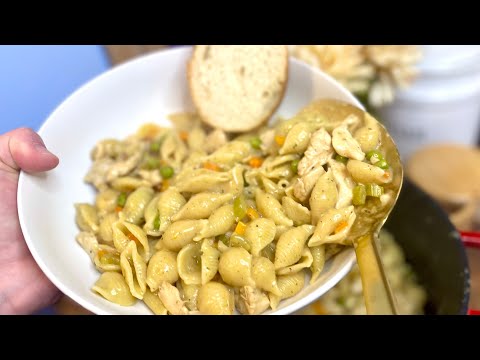 Chicken Pot Pie Pasta- The Lazy Girls Kitchen