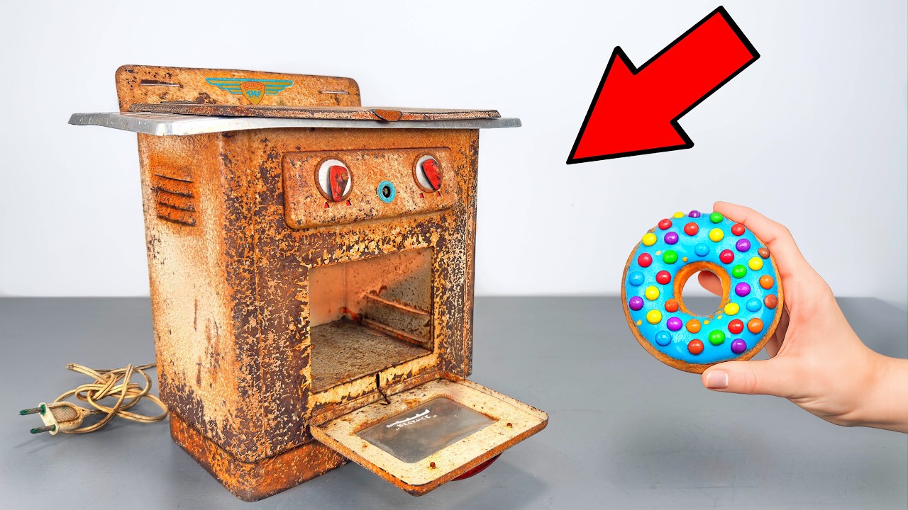 Restoring a Rare 1950s French Toy Oven "JOUETS TMF "