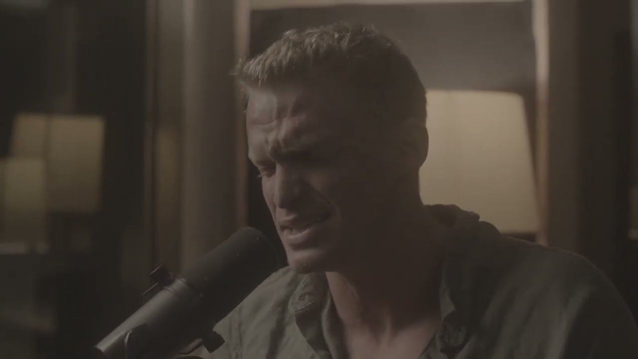 Nice to Meet You - Cody Simpson x Excel Tammany (Gold Coast, Australia) | D'Angelico Community