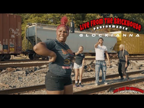 Glockianna - “Pick A Side” (Live From The Brick House) @brickhousetv_