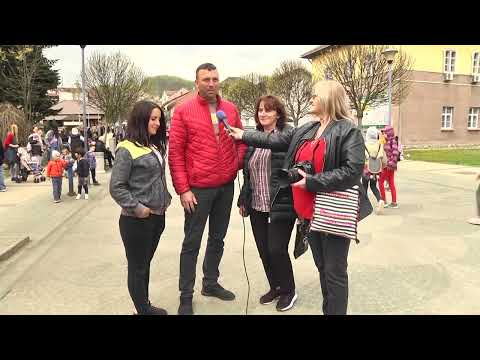 Razgovori pokraj puta Lazareva subota u Krupnju - Obicaji Radjevine - Dobrivoje i Dobrila Pantelic