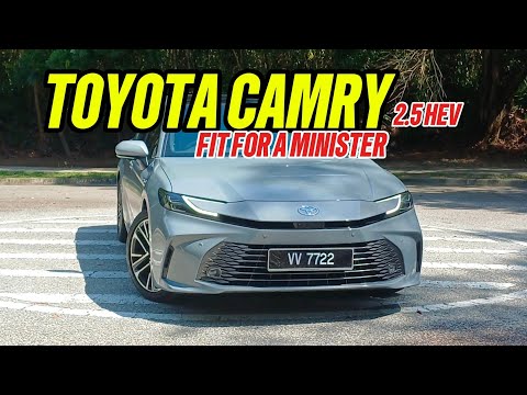 REVIEW: Toyota Camry 2.5 HEV - Fit for a Minister!