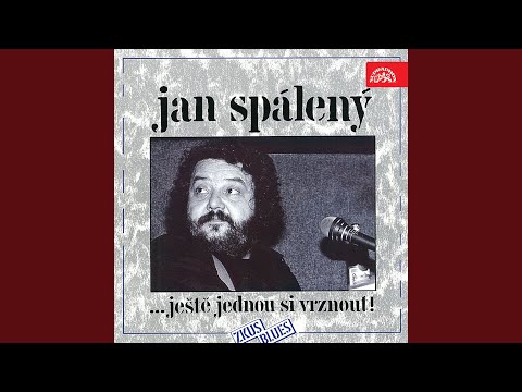 Klobouk ve křoví