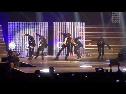 Kpop Masters Beast - Breathe 11/26/2011 (fancam)