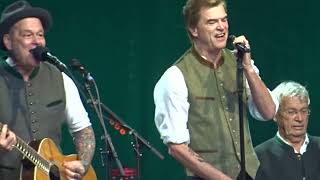 Die Toten Hosen &amp; Die Well-Brüder - Entschuldigung, es tut uns leid! (15.8.2023 in Stuttgart)