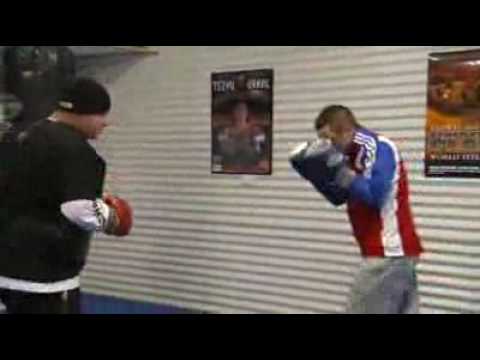 Boxing duo fight into Commonwealth squad