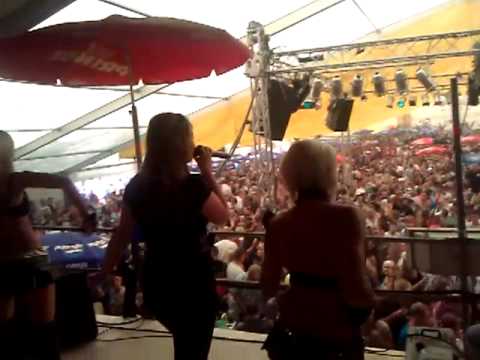 Rockstroh+Jasmin Graf - Wolke 7 (Tange).mp4
