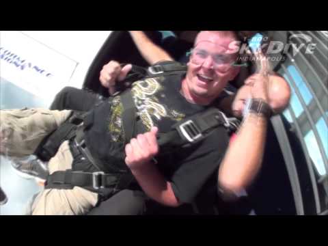 Tyler Rust's Tandem skydive!