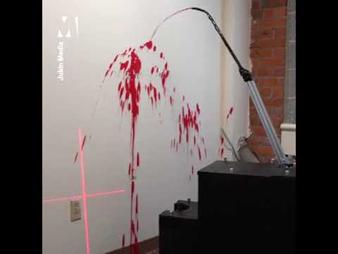 Chaotic robot decorator makes a huge mess...