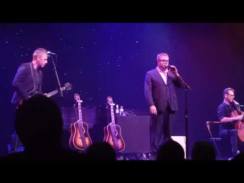 Steven Page Trio - Tonight is the Night I Fell Asleep at the Wheel (Live 11/15/2018)