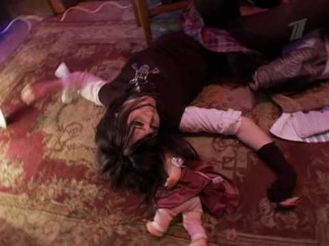 Thumbnail for video: Аня Носова сходит с ума))Сериал Школа