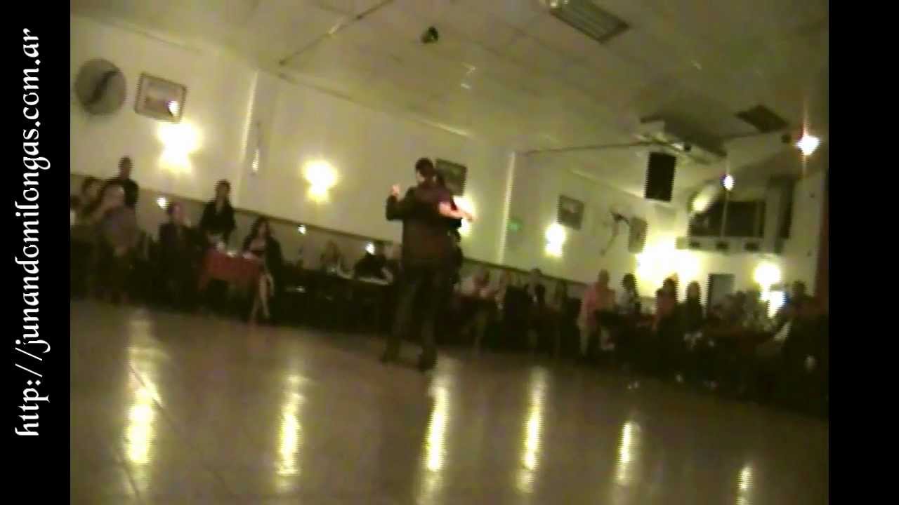 Video thumbnail for FACUNDO DE LA CRUZ Y PAOLA SANZ en La Baldosa 01/02