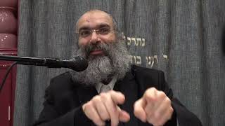 כאן מתחילה הגאולה שלך😃▪️כמה רגעים תורה עם הרב נחמנסון (הרב יהודה לייב נחמנסון) - התמונה מוצגת ישירות מתוך אתר האינטרנט יוטיוב. זכויות היוצרים בתמונה שייכות ליוצרה. קישור קרדיט למקור התוכן נמצא בתוך דף הסרטון