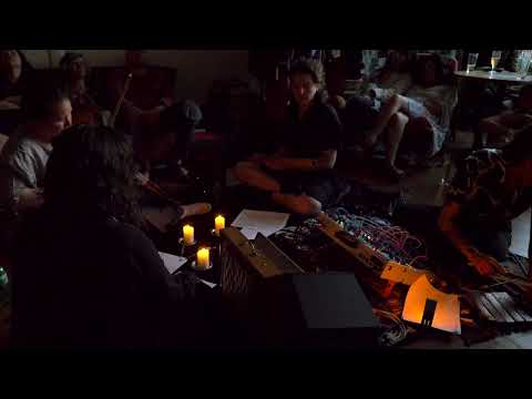 Live: Jessika Kenney/Eyvind Kang/Mara Winter/Clara de Asís "Alitis cygni"