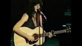 Linda Ronstadt In Atlanta   1977   07   It Doesn&#39;t Matter Anymore